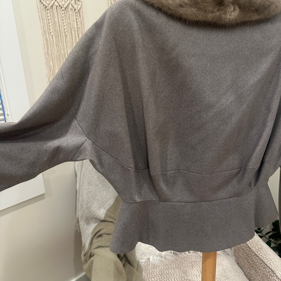 Vintage Frances Shop Gray Wool Suit Set Real Mink Fur Collar Jacket & Skirt S - Picture 8 of 16